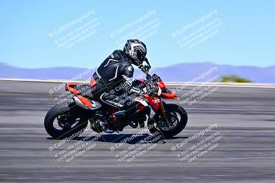 media/Mar-25-2024-Moto Forza (Mon) [[8d4319bd68]]/3-Intermediate Group/Session 3 (Bowl)/